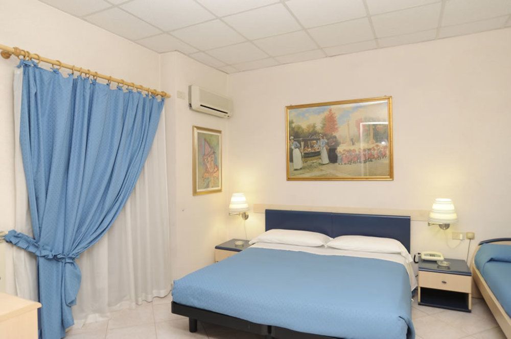 Hotel Veronese Genoa Exterior photo